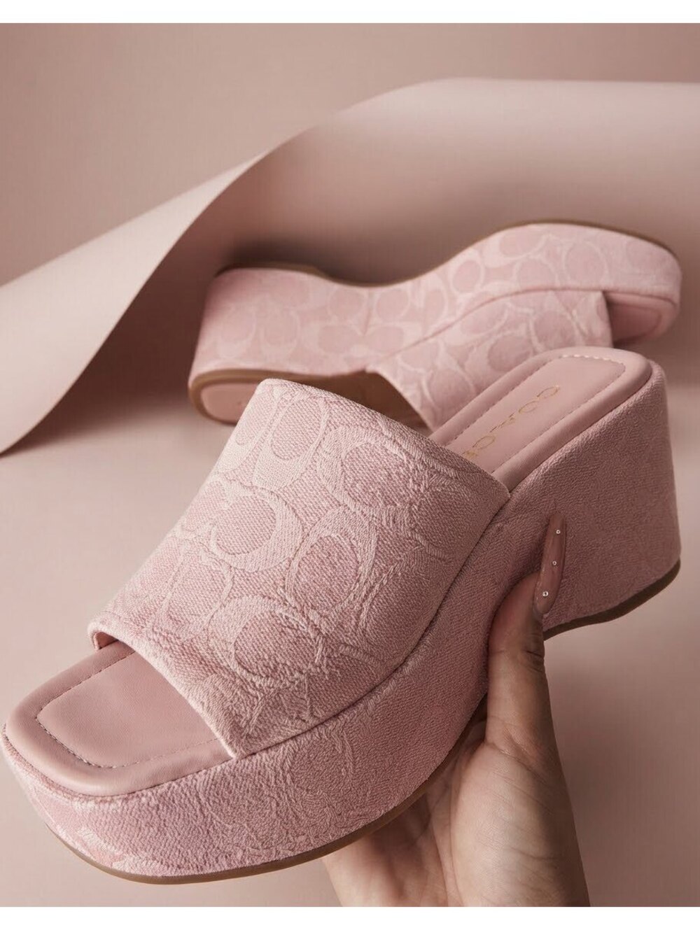 Coach Pink Signature Jacquard Platform Phoebe Slide Sandals Mules Wedges Sz 7.5